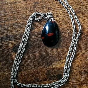 Vintage resin necklace